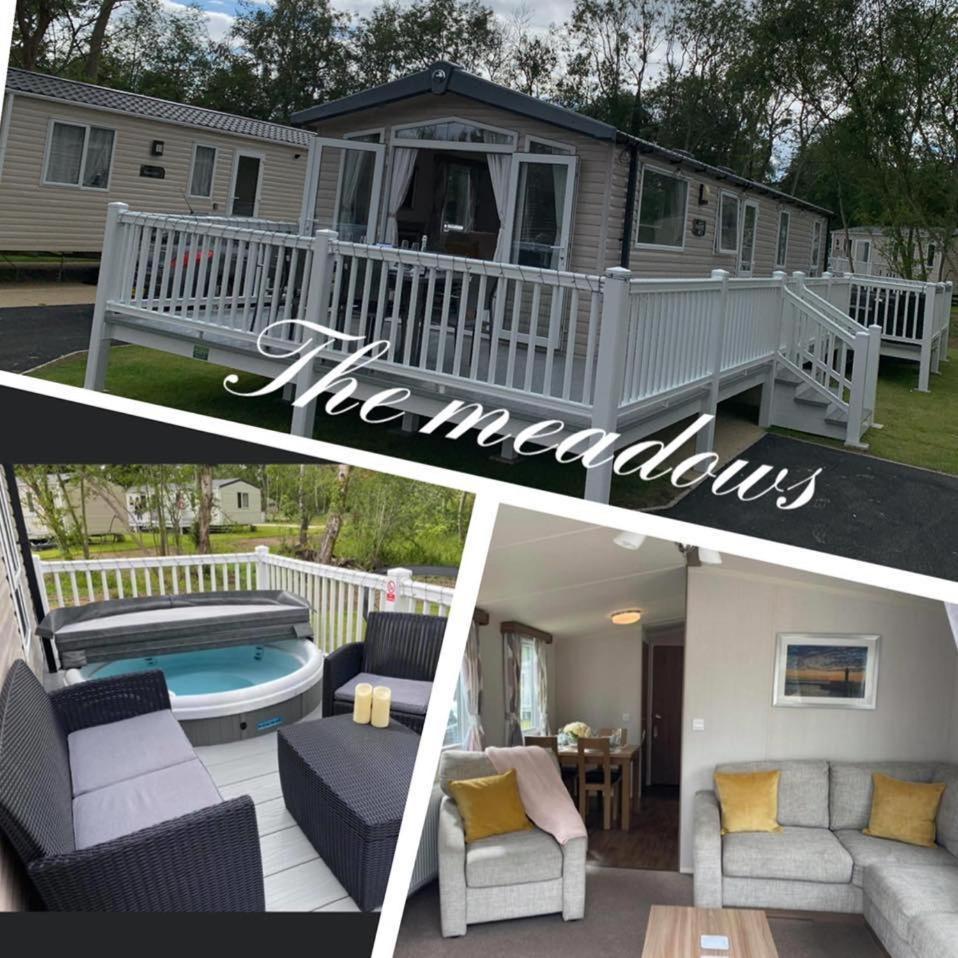 41 The Meadows Luxury Hot Tub Holidays Tattershall Lakes Esterno foto